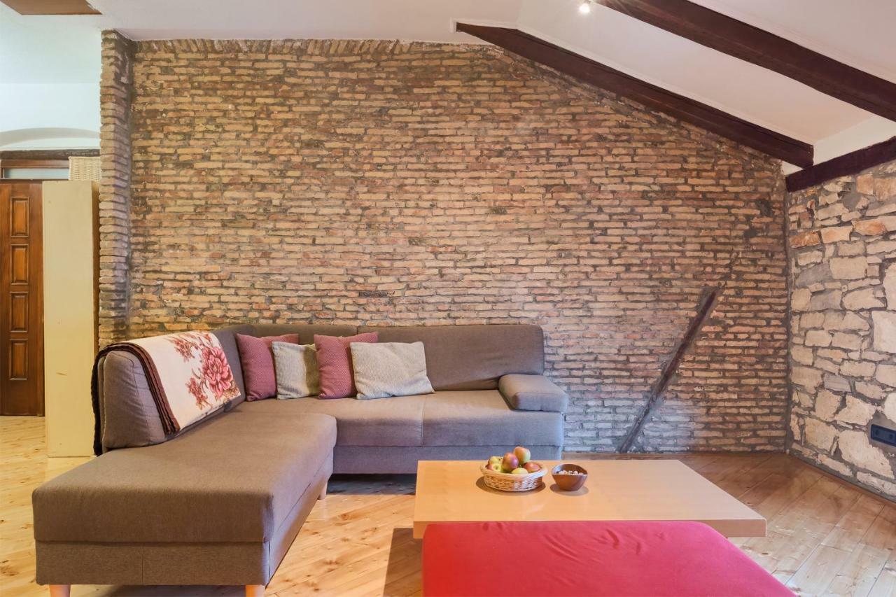 Apartman App With Arena Amphitheatre Arena Nearby