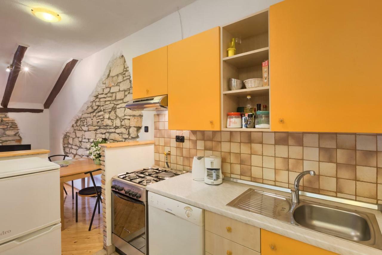 Apartman App With Arena Amphitheatre Arena Nearby