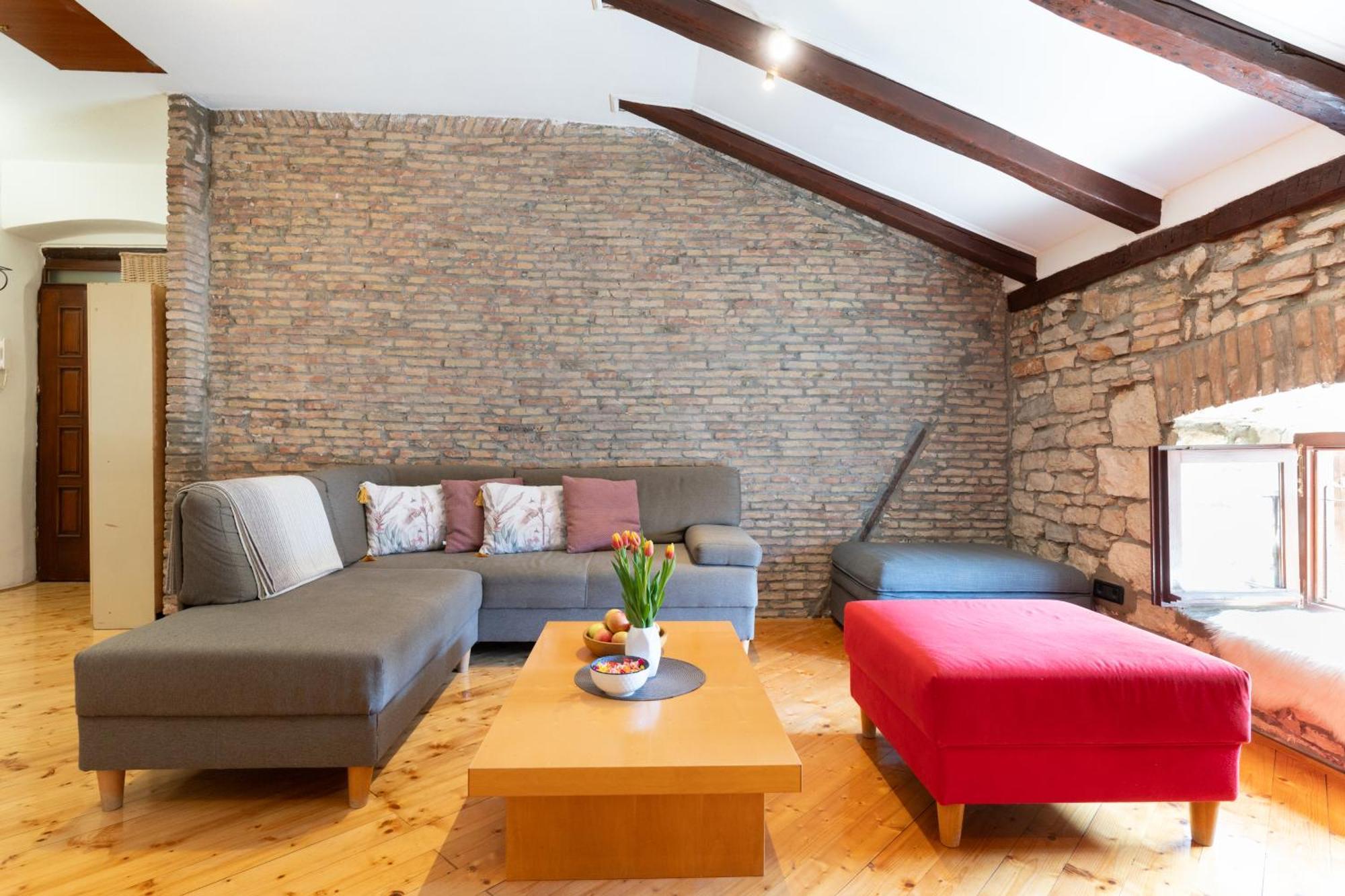 Apartment App With Arena Amphitheatre Arena Nearby